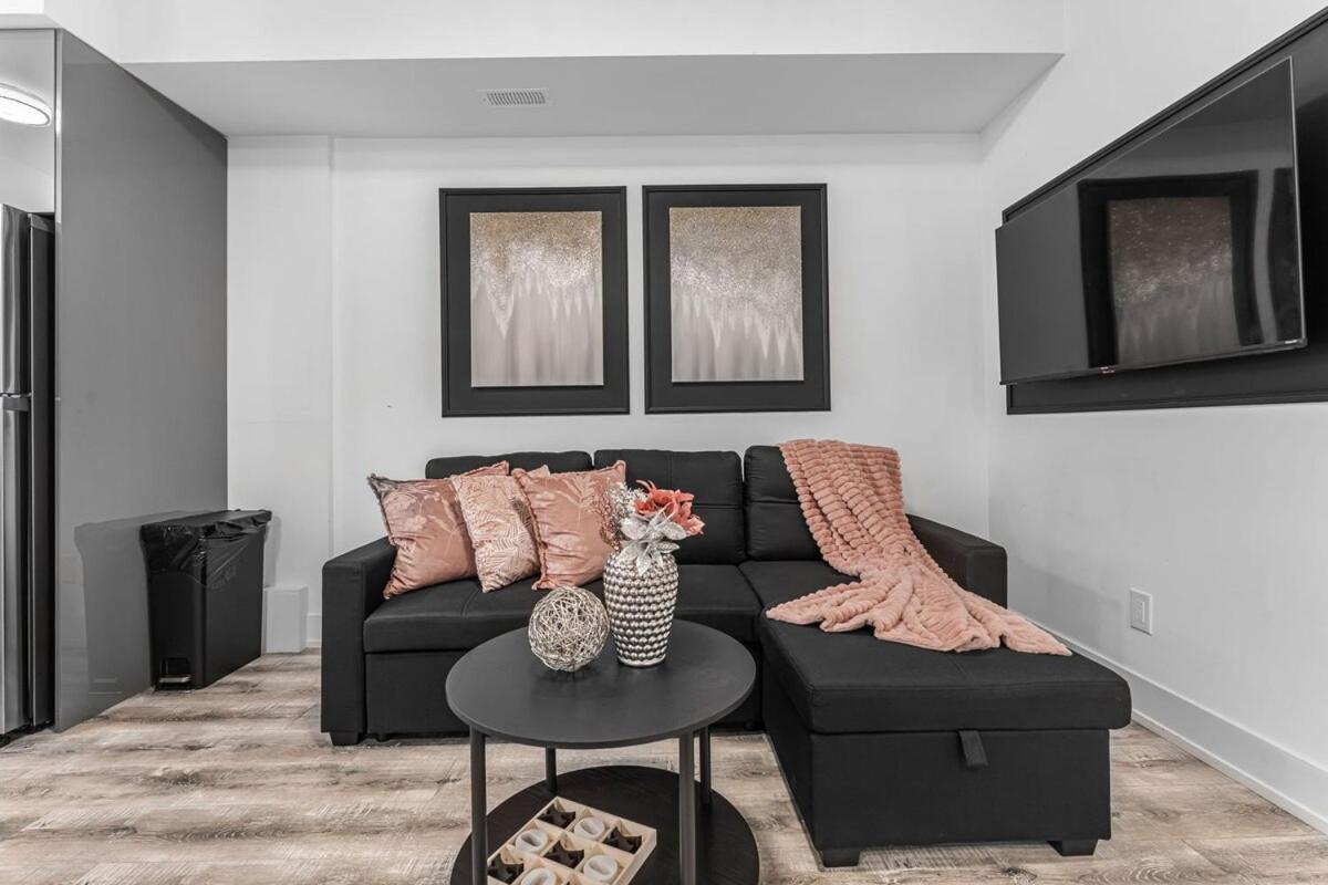 New Stylish 1br With Bbq And Situated Close To The Falls And Sleep 4 Guests Apartment *