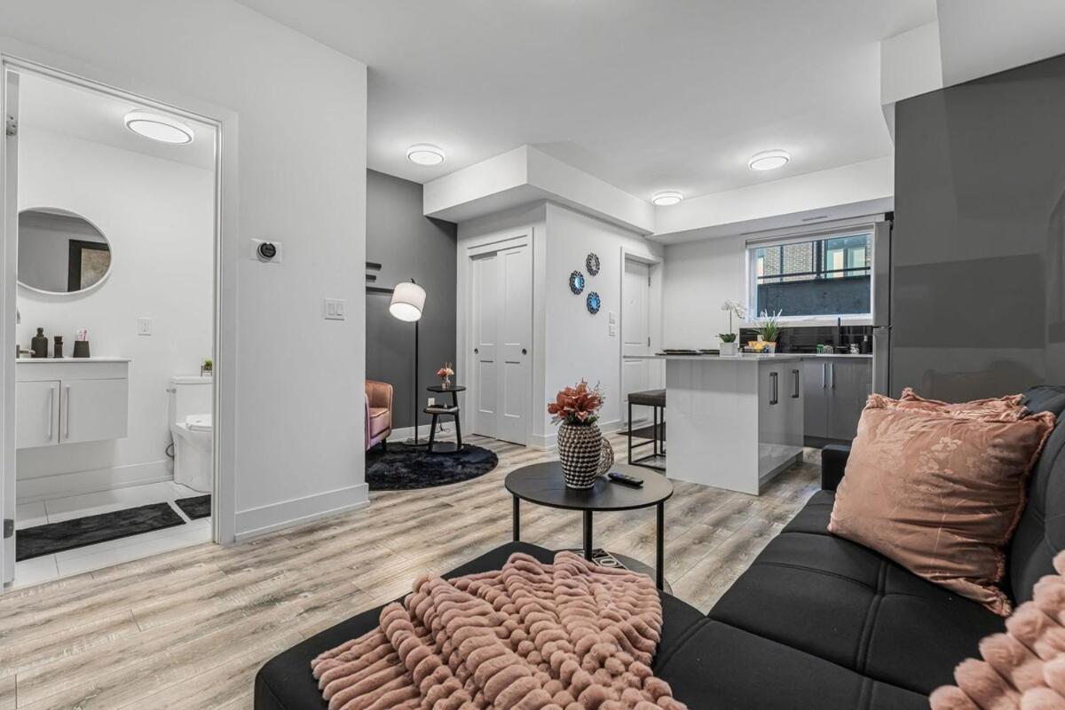 New Stylish 1br With Bbq And Situated Close To The Falls And Sleep 4 Guests Apartment