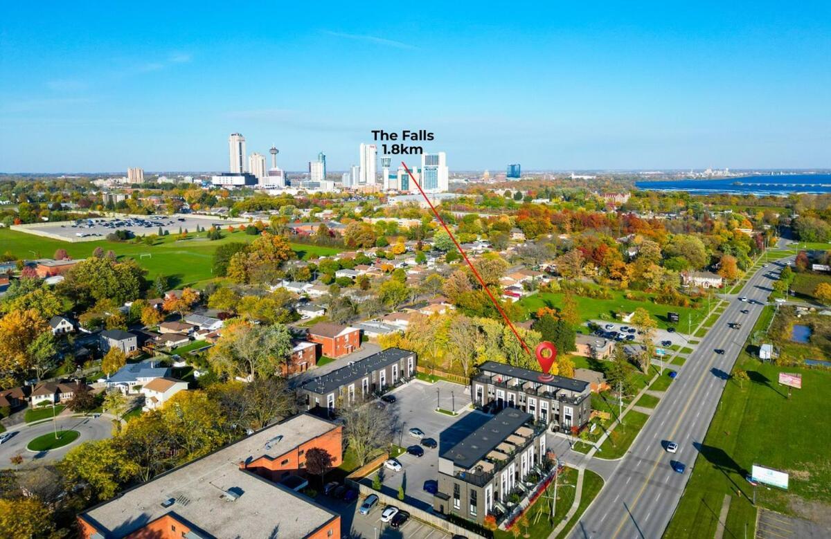 New Stylish 1br With Bbq And Situated Close To The Falls And Sleep 4 Guests Apartment *
